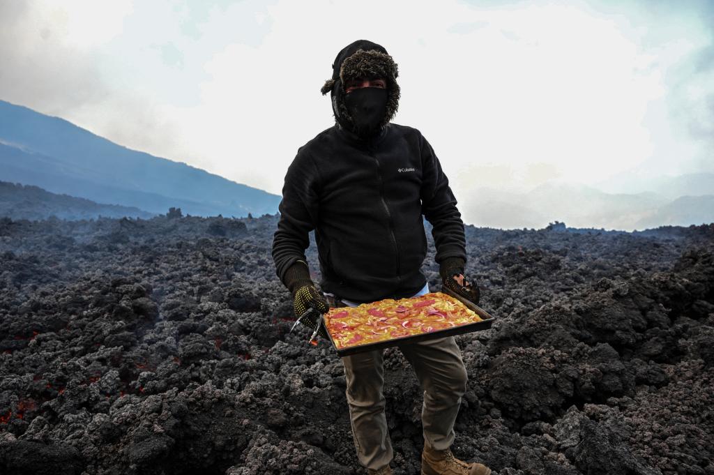 How 'world's most dangerous pizza' is made: 'It wasn't the safest ... but the pizza tasted great'